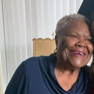 Meet your Posher, Ola